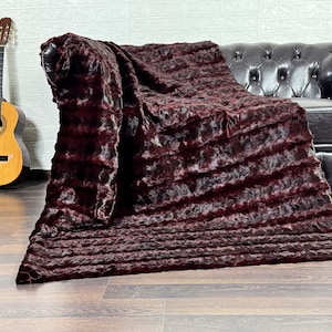 Real Red Black Mink Fur Throw 47x88 in • Personalized Genuine Fur Throw Rug • Handmade Vintage Fur Throw for Living Room n Bedroom