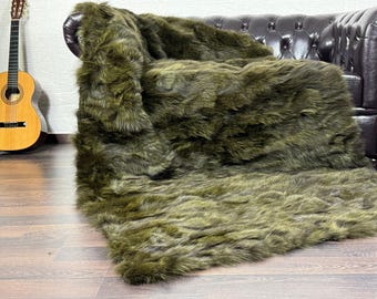 Real Fur Blanket Green • Personalized Fox Fur Blanket Throw • Handmade Genuine Fur Blanket • Fur Bedspread n Sofa Cover