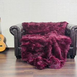 Luxurious  Real FOX FUR Throw Purple  • Large Area Rug  • Genuine Fur Rug  • Ethically Farmed Fox Fur  • Scandinavian Decor