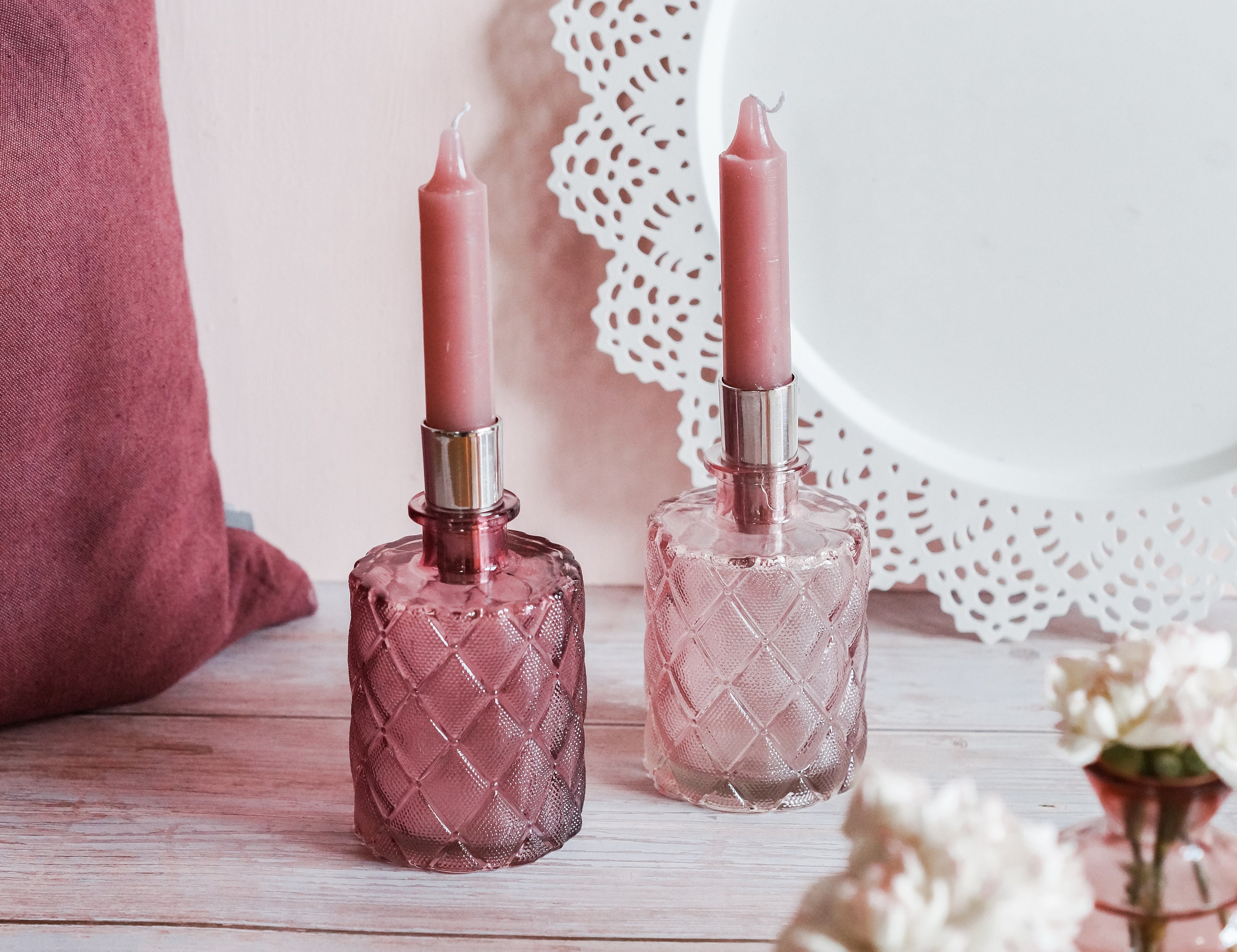 Set 2 Portacandele Rosa Con Fiocco - Centrotavola Decorativi In Resina Per Matrimoni, Cene E Feste - 2
