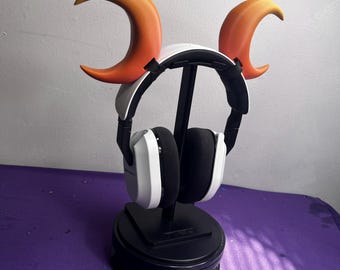 Crescent Horn Headphone Accessory Set