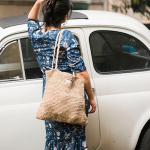 Handmade Hemp Knitted Market Bag – Eco-Friendly Summer Beach Tote – Sustainable Shoulder Bag