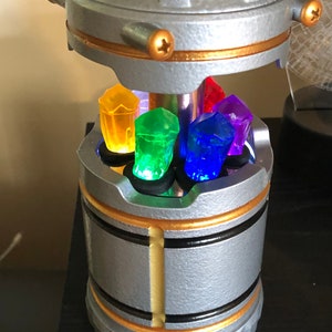 Original Kyber Crystal Display/Storage Unit