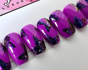 Chrome Flake Press On Nails: Groovy Star Design, Custom False Nails