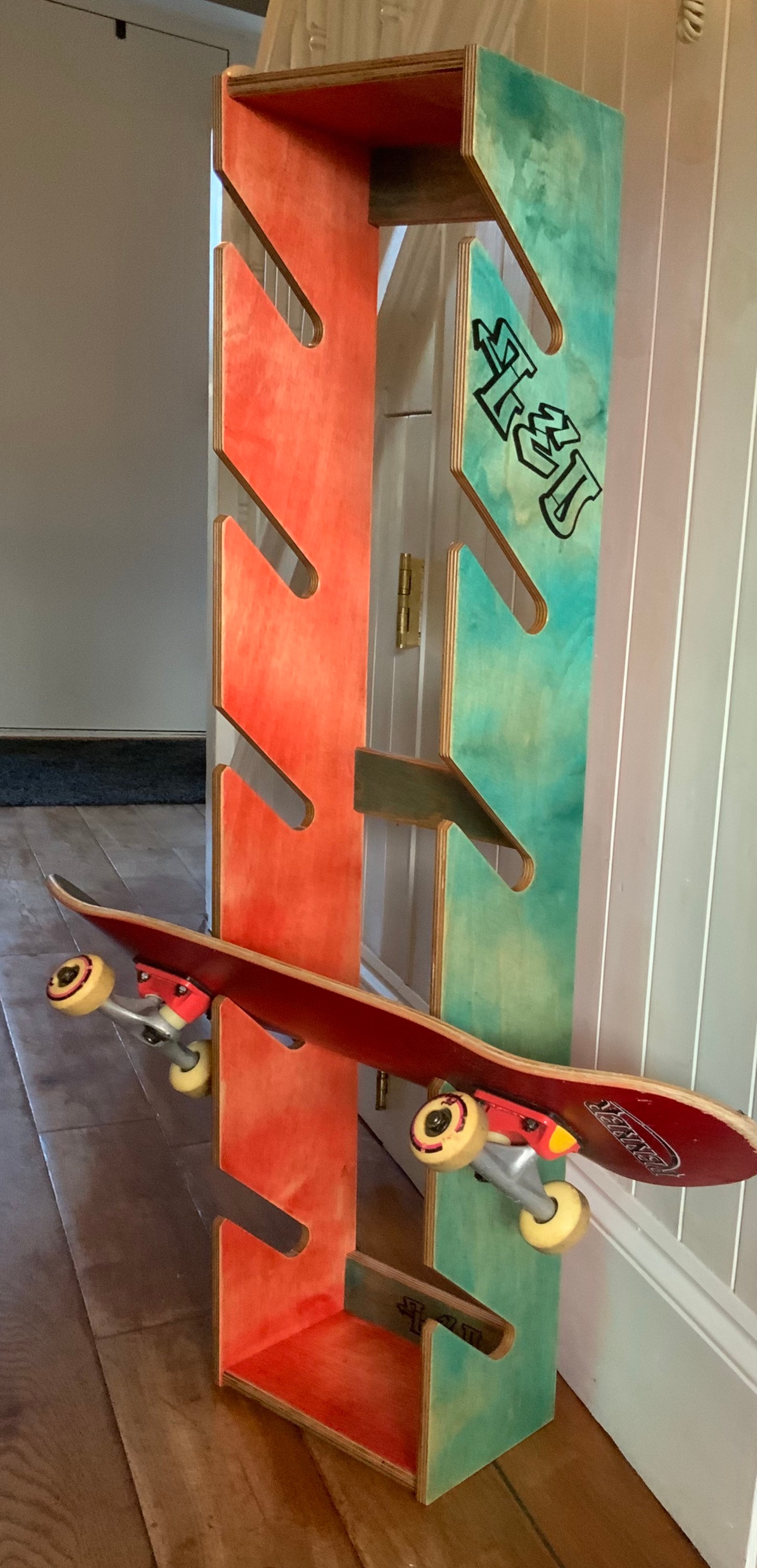 Wooden skateboard rack plans