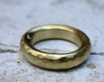 Hammered Gold Ring Wedding, Hammered Design, Handcrafted Wedding Band, Handmade Wedding Ring