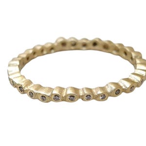 Diamond Eternity Band, 18k Gold Dainty Wedding Ring, Stacking Ring, Diamond Eternity Ring, Full Eternity Round Diamonds Wedding Band