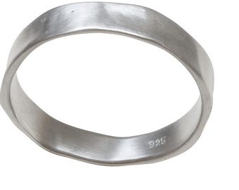 Gold Hammered Wedding Band 5mm Width - Men&#39;s Wedding Band Solid Gold - Contemporary Wedding Band - Texture Ring Gold - GabrielPerKashi