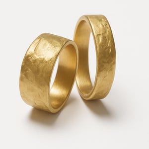 Handmade Texture Matching Wedding Rings \ Bespoke Yellow Gold Wedding Bands His and Hers, Unique Hammered Gold Matching Wedding Bands