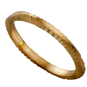 Delicate Wedding Ring Gold, Thin Gold Texture Wedding Band/ Gold Stacking Ring/ Dainty Stacking Ring/ Ribbed Delicate Ring / Bespoke Ring