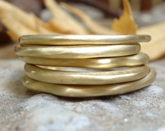 Gold Stackable Rings, 5 Delicate Stacking Rings 18k Yellow Gold, Unique Stacking Rings Gold for Womens