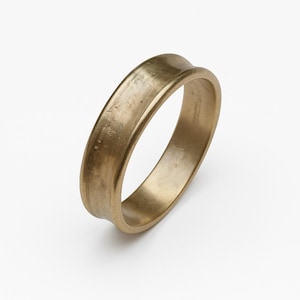 Men&#39;s Wedding Band, 5mm Gold Wedding Band, Texture Gold Ring Men&#39;s, Handmade Gold Ring, Chunky Gold Wedding Ring, Hammered Gold Ring
