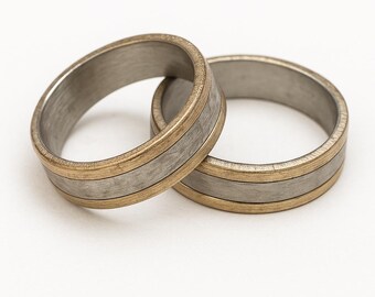 ツートーンソリッドゴールドカップルリングセット：異素材ミックスの結婚指輪