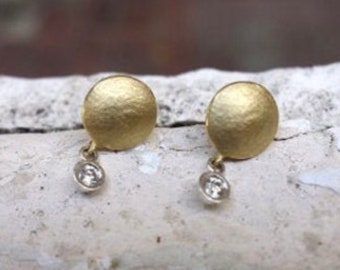 Hammered Stud Earrings Gold, Small Gold Stud Earrings, Small Studs Earrings, Dainty Gold Studs, Unique Stud Earrings, Circle Stud Earrings