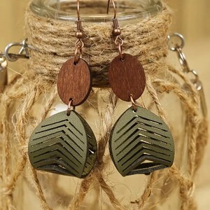 Geometric Leather wood earrings, Western earrings, arrow design, laser cut, Olive green, brown, boho, vintage, retro