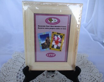 Unfinished Wood Picture Frame: DIY 3.5 x 5 Tabletop Display