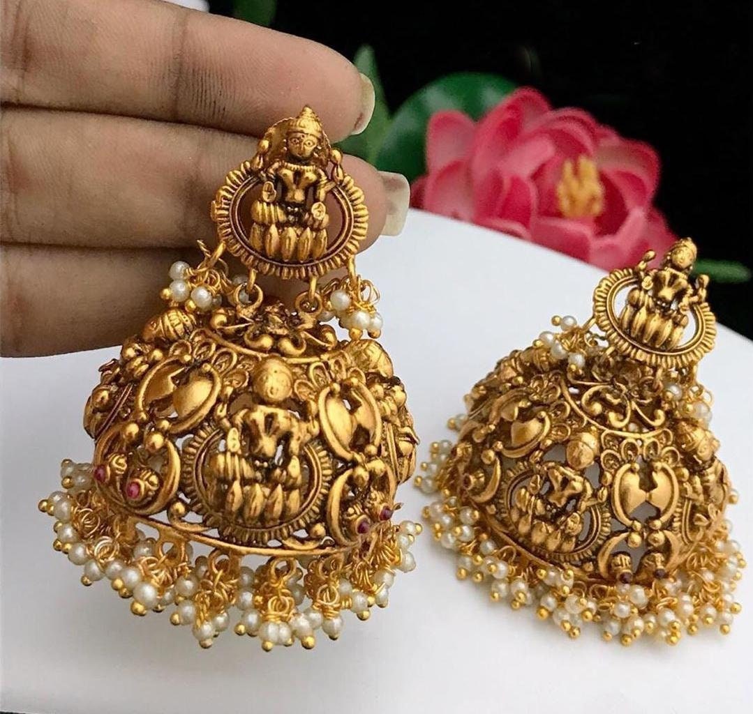 Discover 196+ antique lakshmi earrings