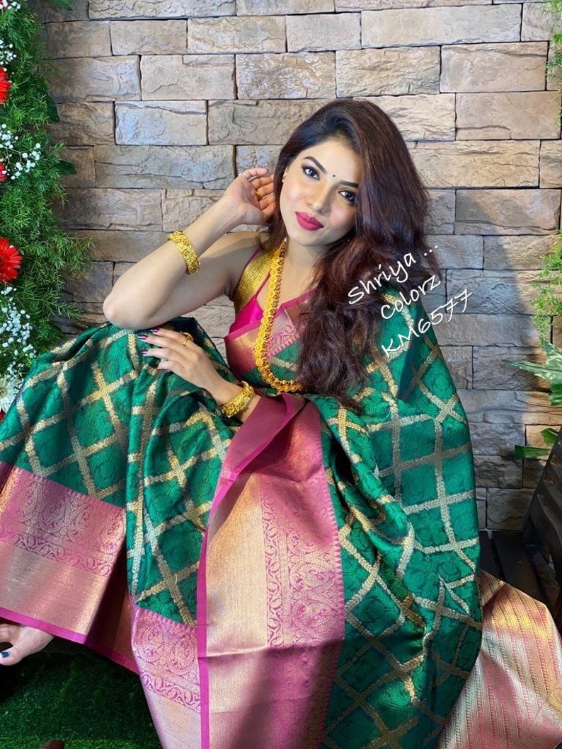 Traditional Banarasi Silk Saree Weaving Zari Work Designer Sari Women/'s Clothing Indian Tradition Wedding Saree Bridal Gifts Bridesmaid Top