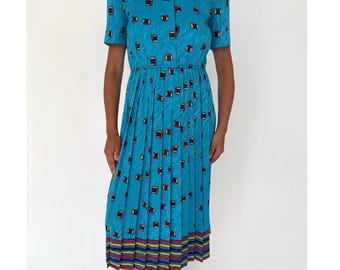 80s vintage blue geometric abstract print pleated midi dress – small, medium | retro funky colorful bold short sleeved button up silky dress