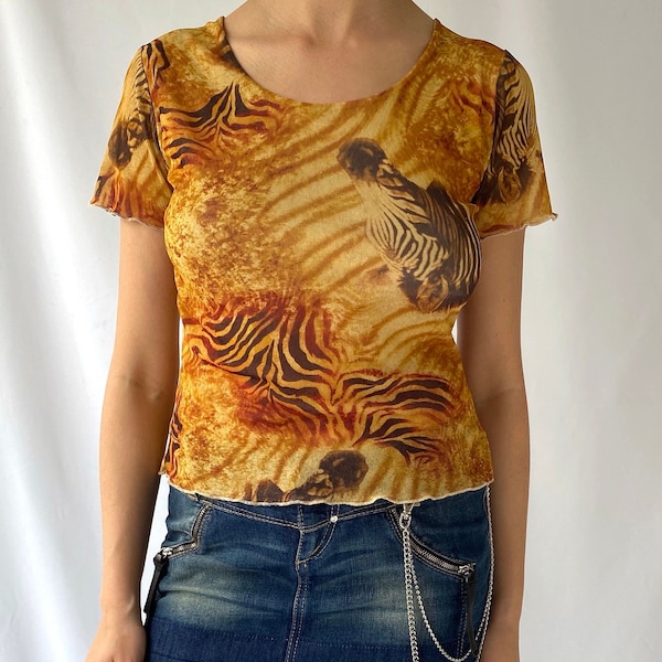 90s vintage brown tan zebra short sleeved cropped blouse – small | Paris French flirty cute novelty animal print stretch crop top tee shirt