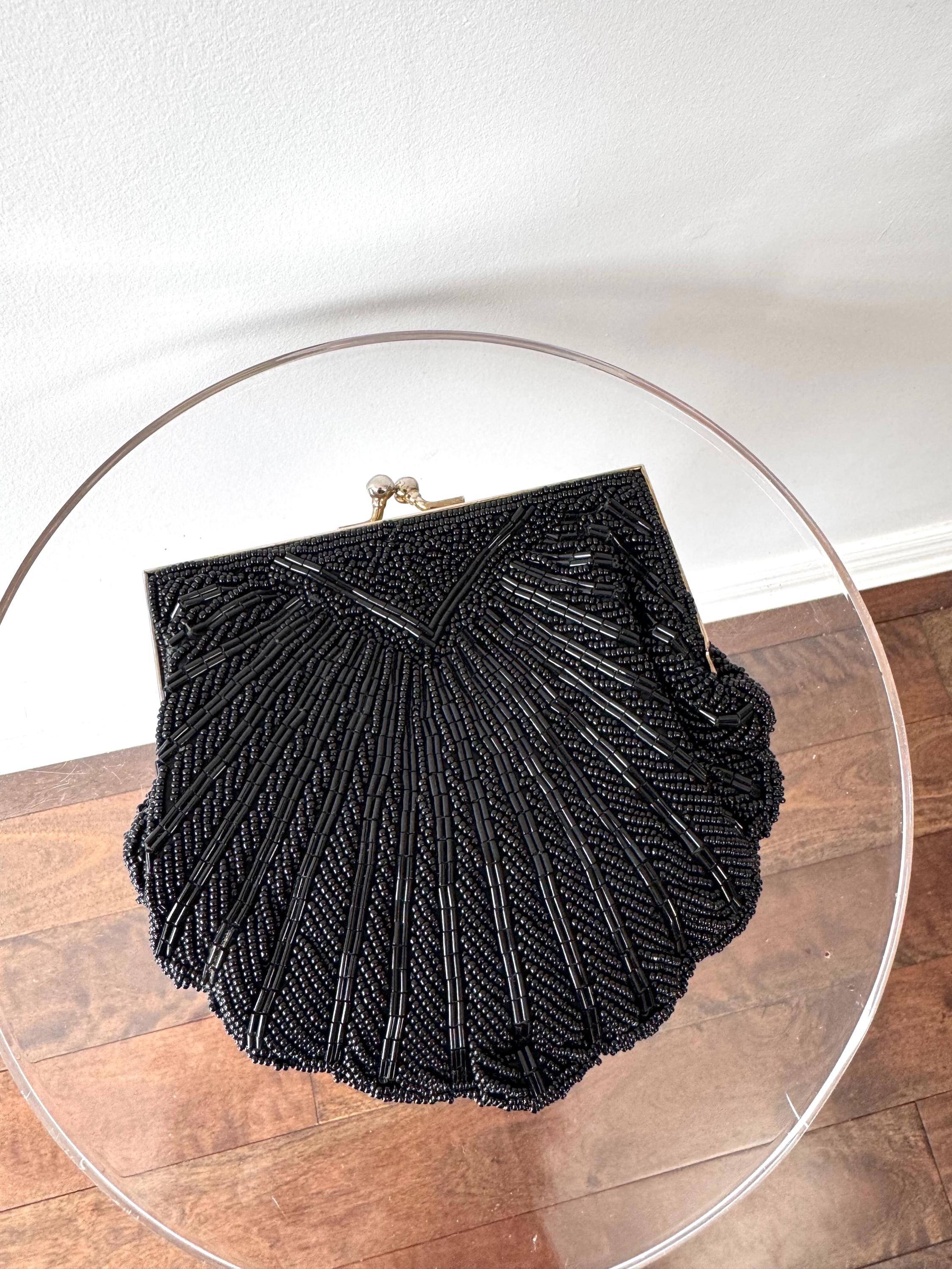 60s vintage black beaded scalloped clam shell evening pouch elegant embellished kiss lock small clutch bag purse
