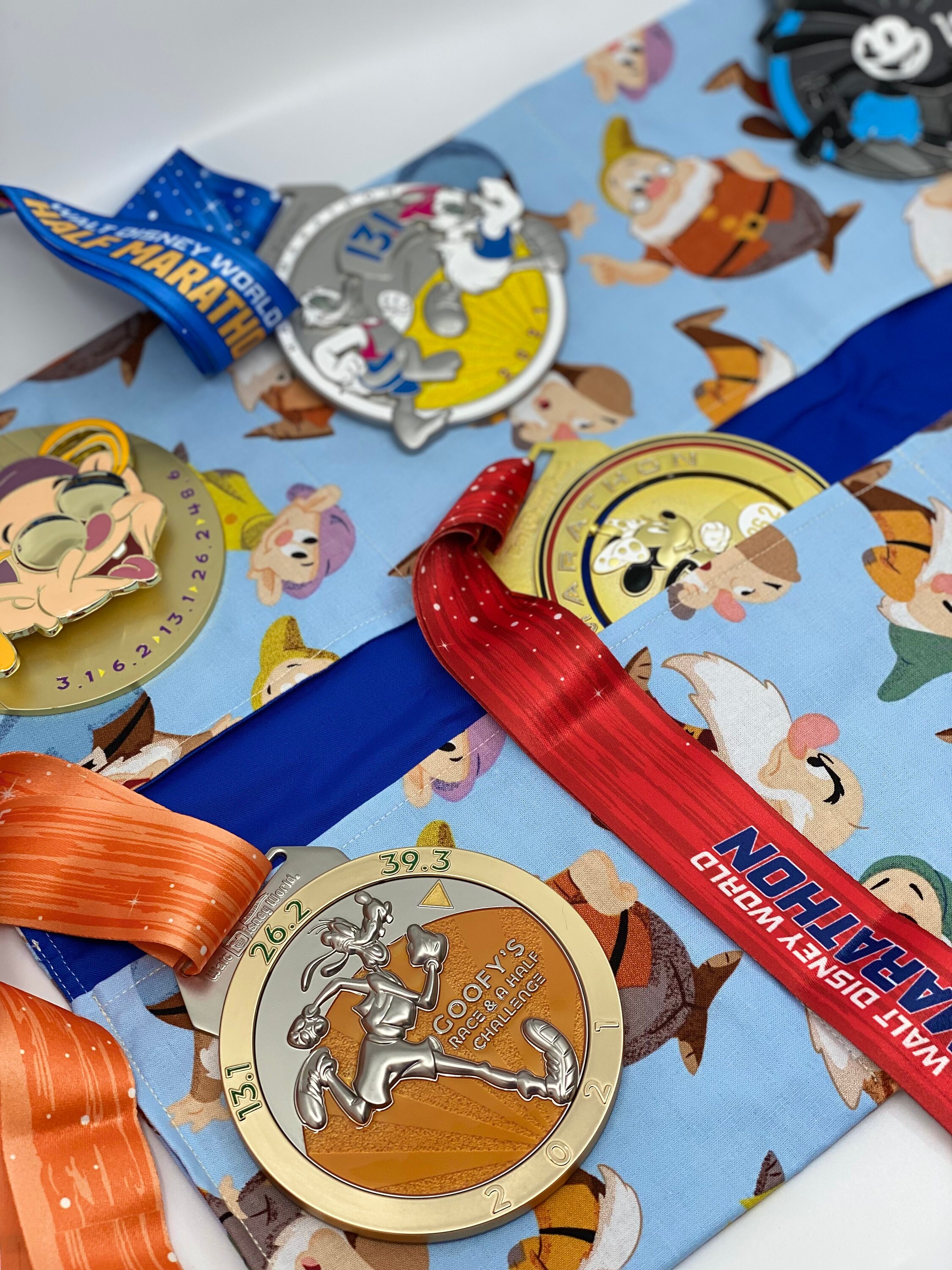 Dopey Medal Holder Medal Bag Dopey Training Dopey Challenge Etsy