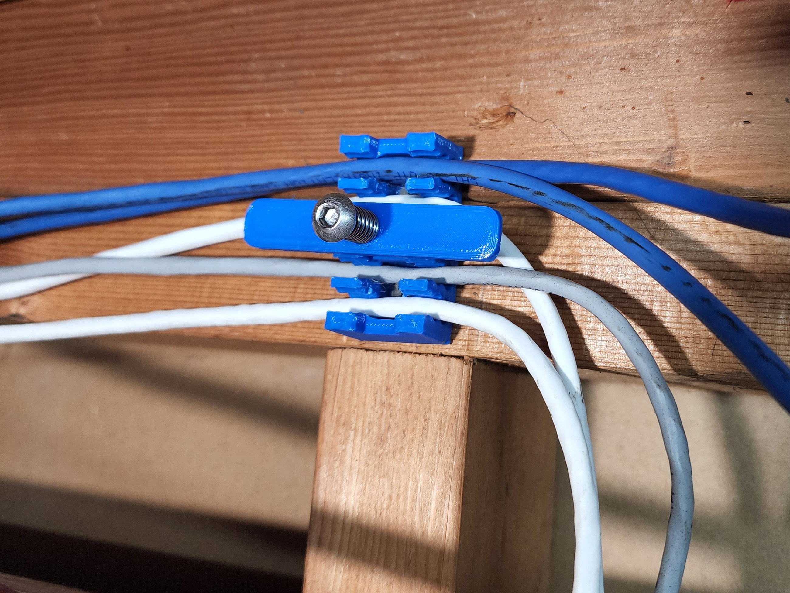 Quick Latch Spring Loaded Cable Clamp for Low Voltage Wires Etsy