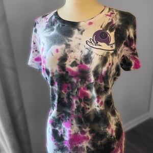 Tie Dye Crystal 8 Ball Tee