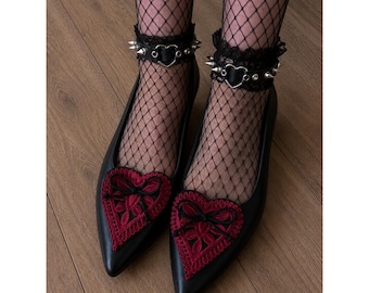 Nine West Black Leather Pointed Toe Flats Red Embroidered Heart Bow Detail