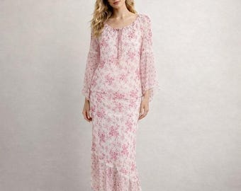 Conjunto de dos piezas de falda larga y blusa de gasa de seda con estampado floral rosa vintage de Robbie Bee