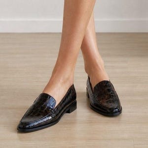 Stuart Weitzman Men\'s Black and Brown Loafers size 8.5M Stuart Weitzman Black and Brown Slip-On Loafers with  main image 4