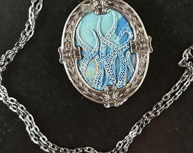 Tentacles necklace