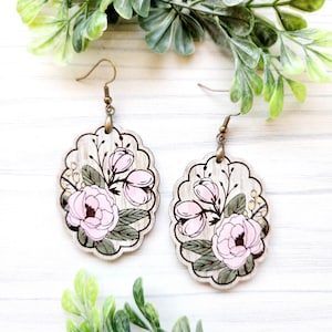 Scalloped Oval Peony Laser Engraved Earrings DIGITAL FILE