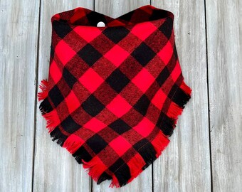 Snap On Red and Black Buffalo Plaid Fringed Dog Bandana, Holiday Plaid Dog Bandana, Christmas Dog Bandana, Dog Neckerchief, Fringed Scarf