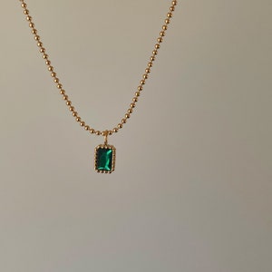 Tiny Ball Necklace Green Emerald Necklace Waterproof Necklace Vintage Emerald Necklace Dainty Gem Necklace image 2