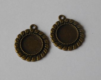 2 Cabochon Fassungen bronze