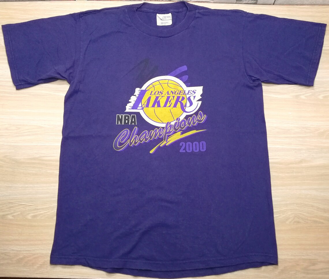 Vintage LA LAKERS 2000 NBA Champions t shirt size L | Etsy