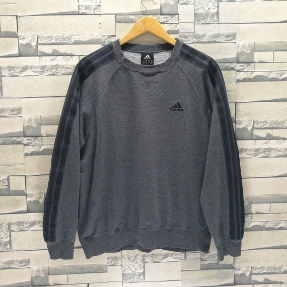 ADIDAS Climax Three Stripes sweatshirt size M