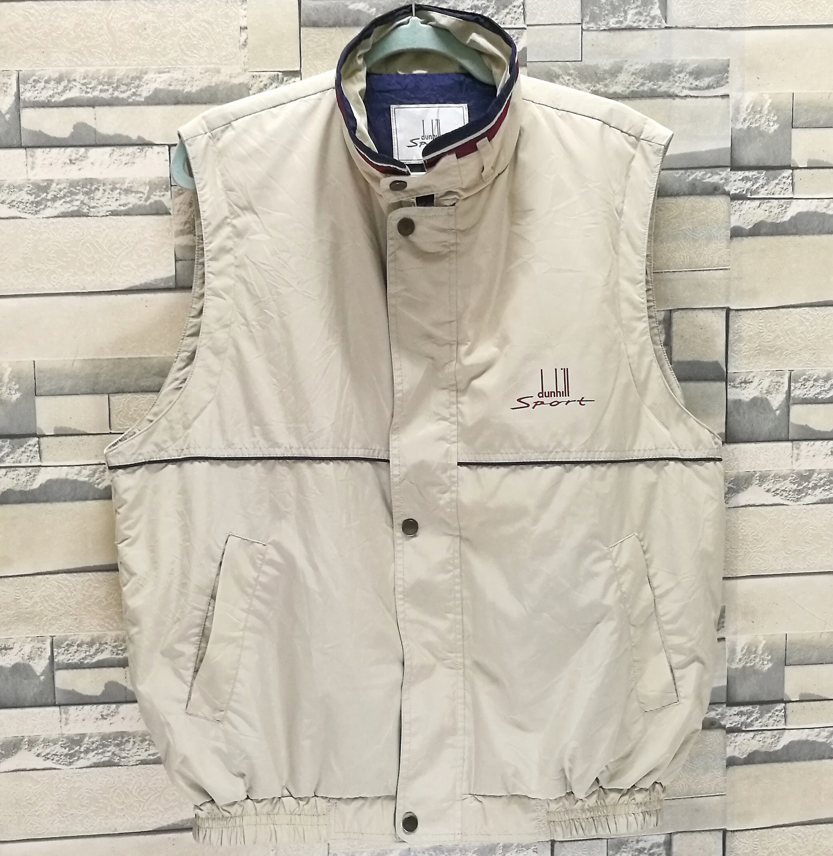 dunhill vest