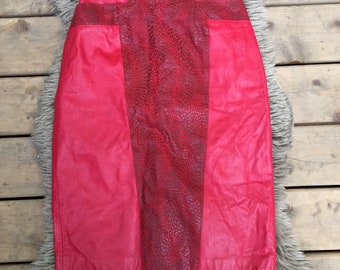 Rumors n' Gossyp 1980s vintage red leather pencil skirt w/pockets - size 10