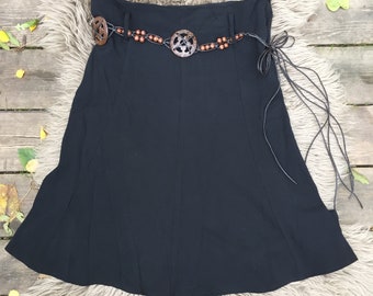 Vintage Daniel Laurent black skirt w/wood tie belt - size 11/12