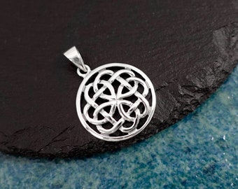 Sterling Silver Celtic Knot Pendant, 17mm