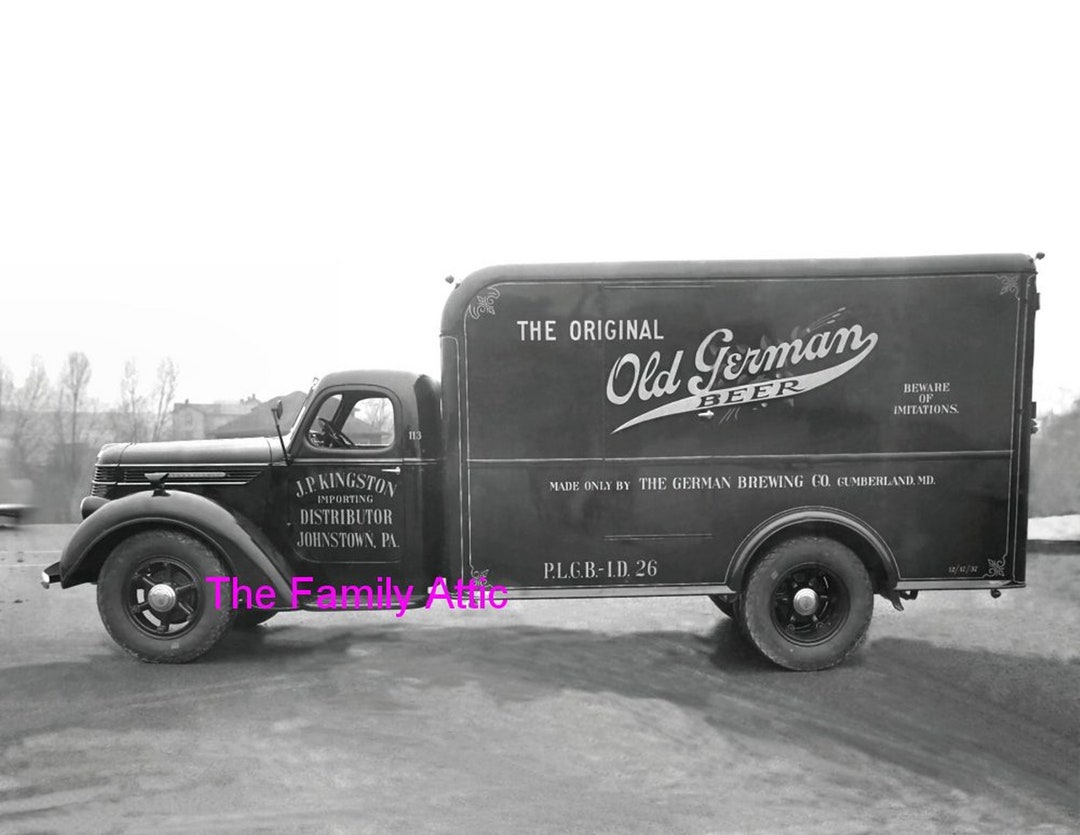 Old German Beer Truck Photo JP Kingston Distributor Johnstown PA Box