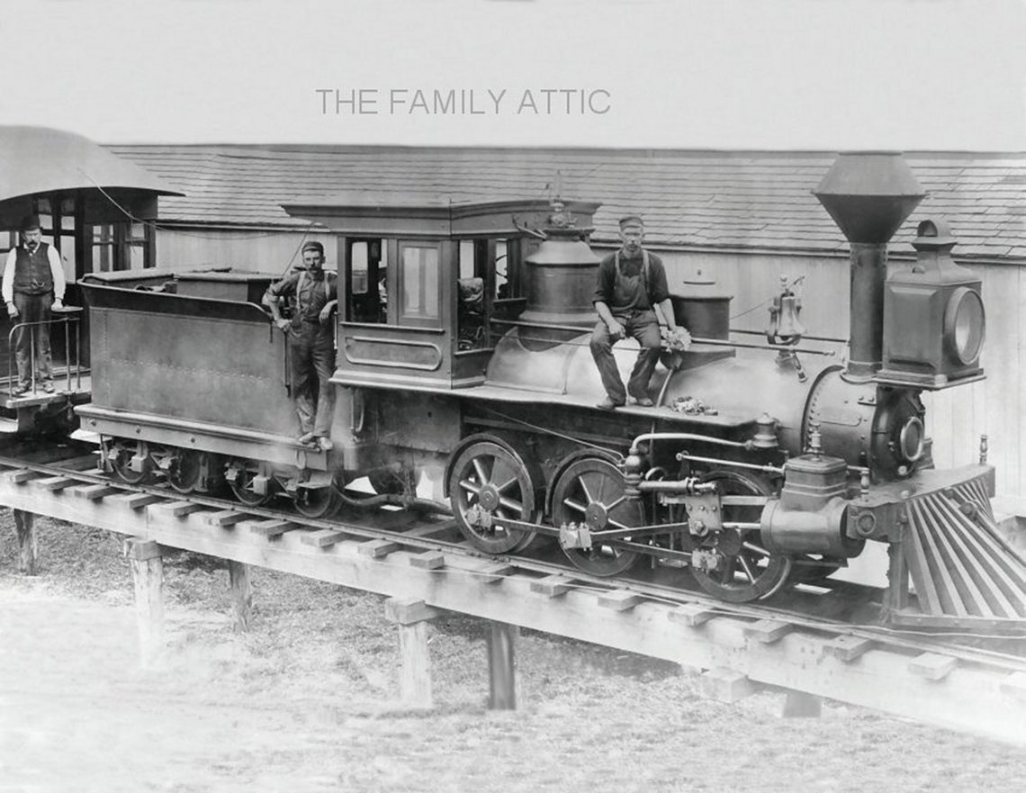 1800s Train Engine Photo Railroad Men Engineer Fireman