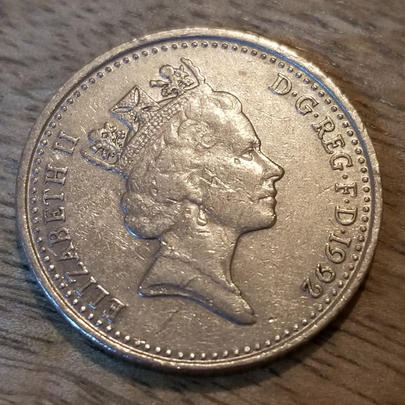 Plus 3 Bonus UK Coins Medium Size 1992 UK 10 Pence Coin