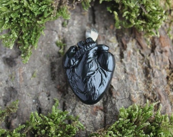 Black heart Anatomical heart Charm pendant Anatomical heart necklace Anatomical heart art Doctor jewelry