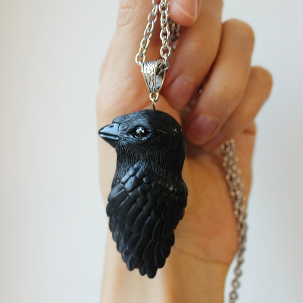 Black crow pendant Raven necklace Gothic jewelry Mystical amulet Animal totem Jewelry for men Pendants for woman Witch bird