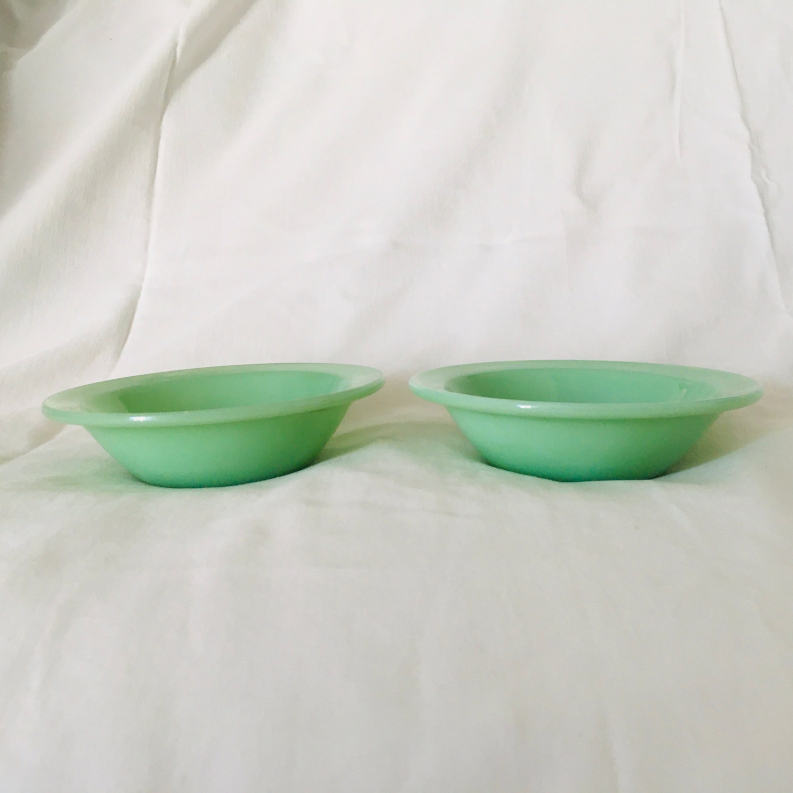 Set of 2 vintage jadeite bowls MidCentury restaurant ware Etsy