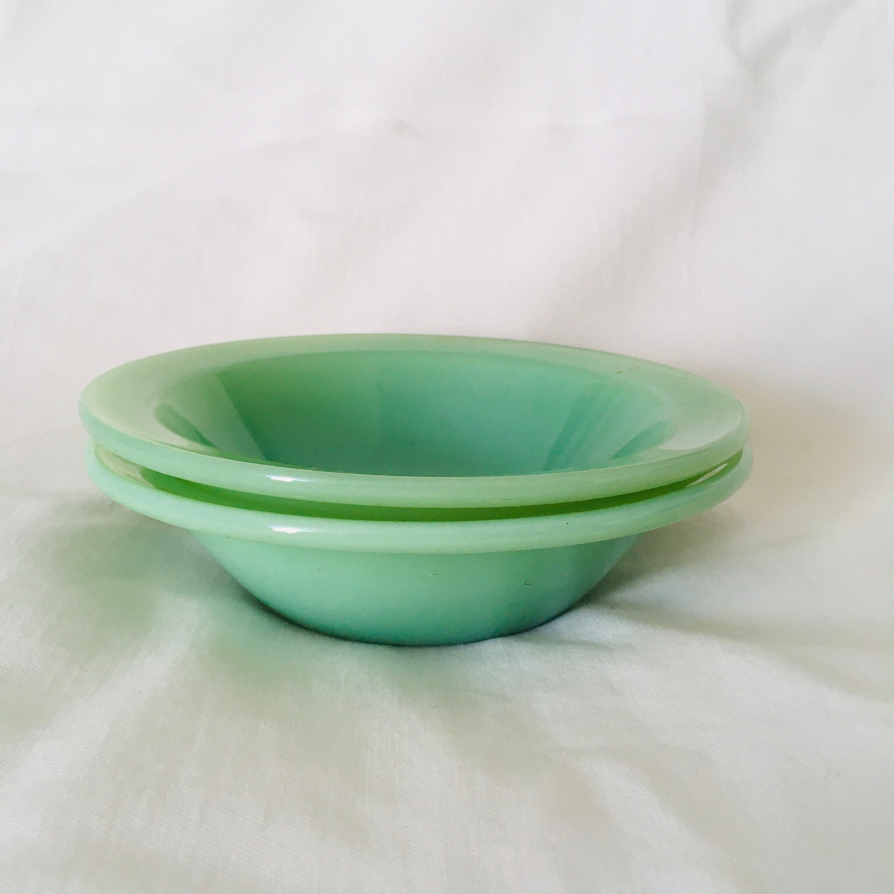 Set of 2 vintage jadeite bowls MidCentury restaurant ware Etsy
