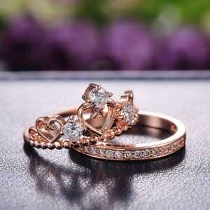 Cute store crown rings